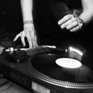 avatars-000040053720-4ktmdf-t500x500