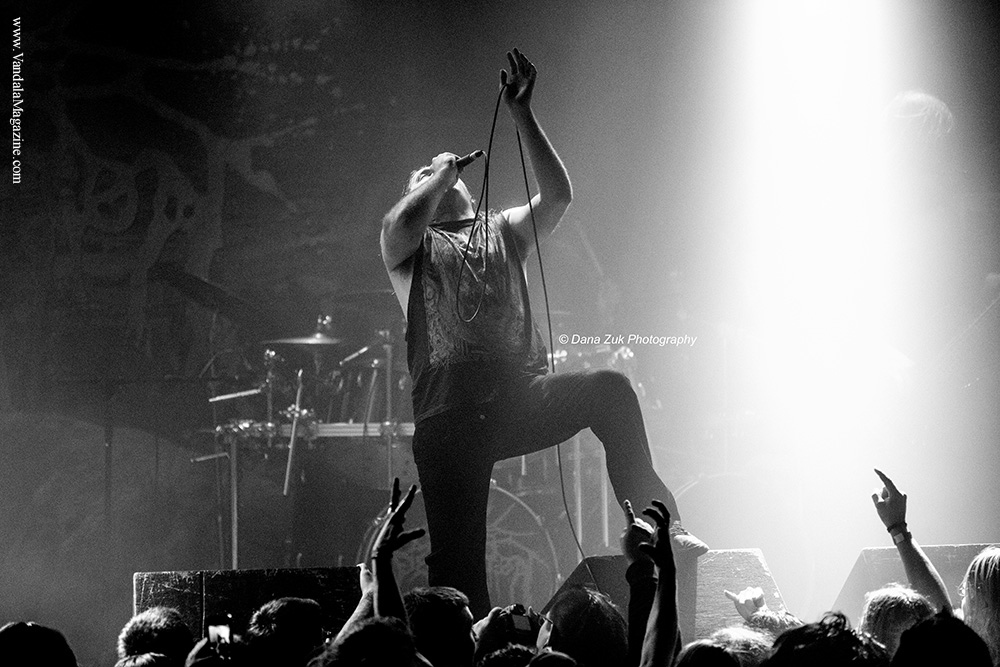 Cattle Decapitation - Vandala Mag - Dana Zuk