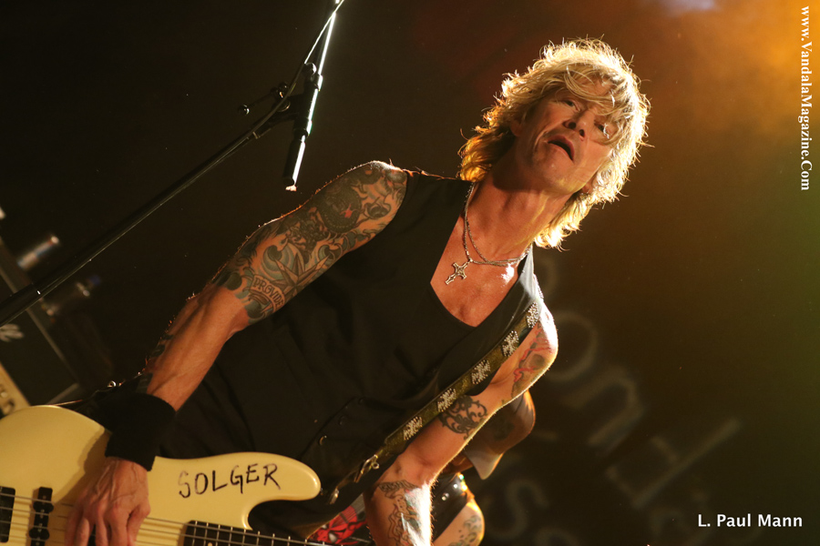 Rhondas Kiss December 2015 Vandala Photo Credit L. Paul Mann