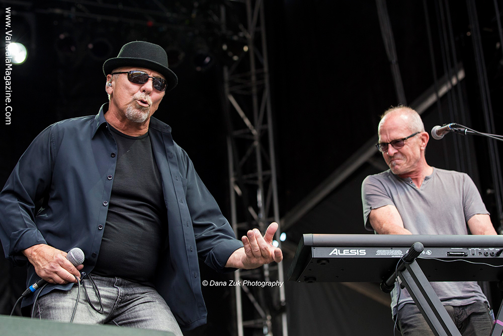 HARLEQUIN Fire Aid Fort Mcmurray